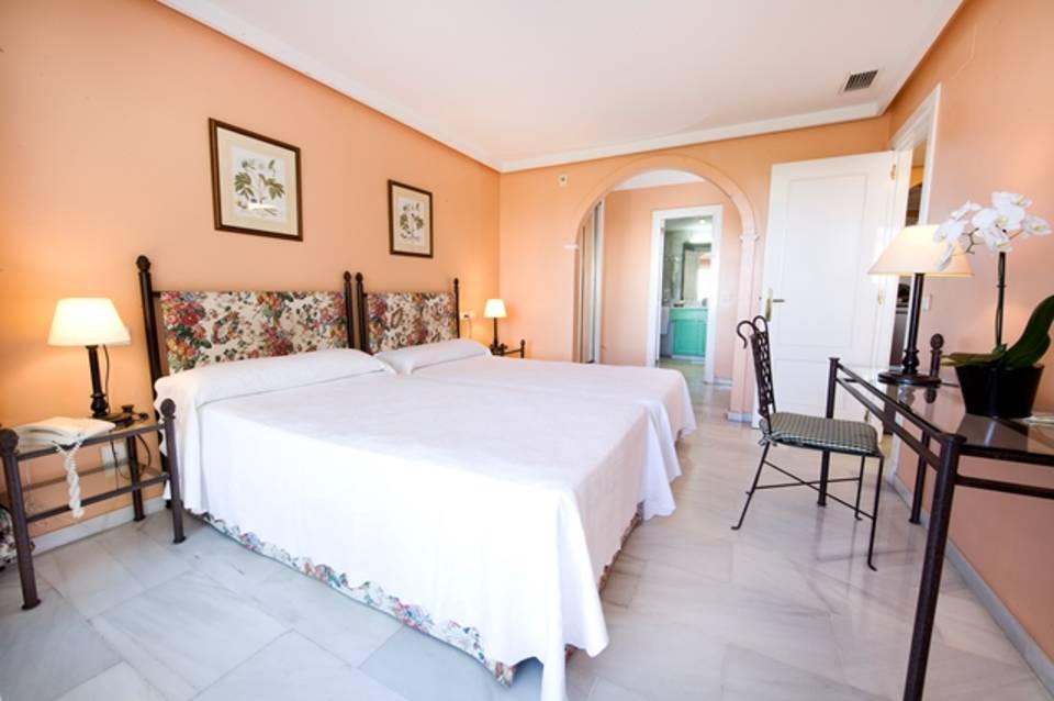 Monarque Sultán Aparthotel 5