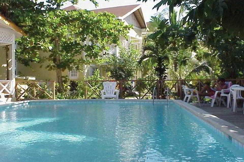 Merril's Beach Resort II 1