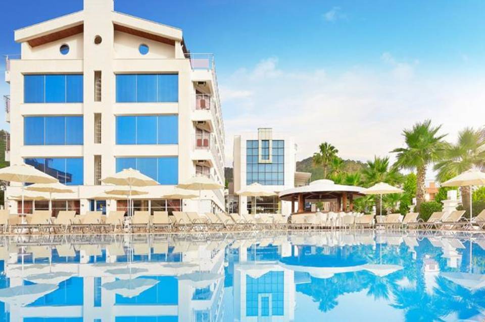 Hotel Ideal Pearl 1