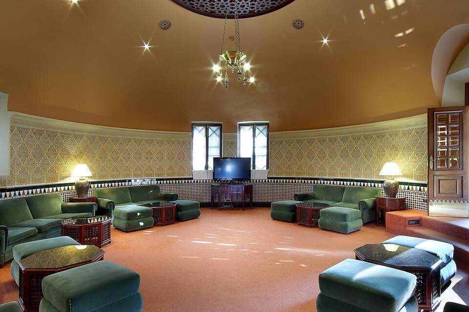 Alhambra Palace Hotel 1