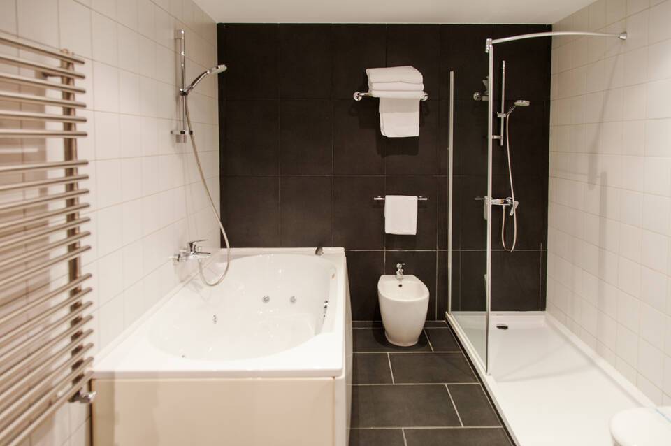 Hotel Avenida 1