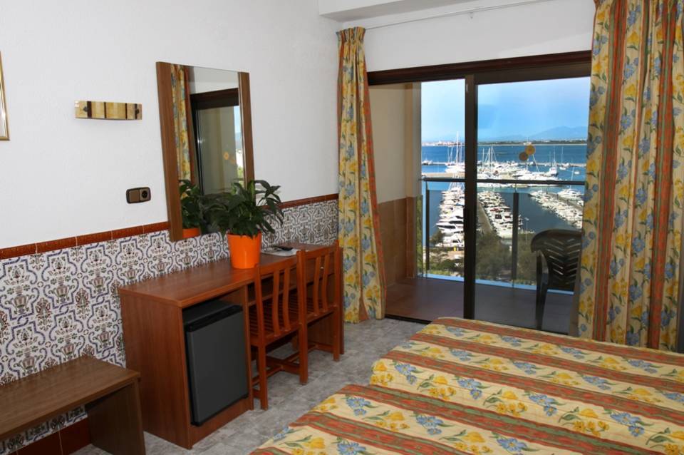 Hotel Univers 4