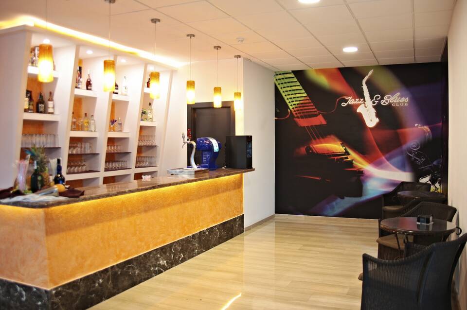 Sandos Benidorm Suites 3