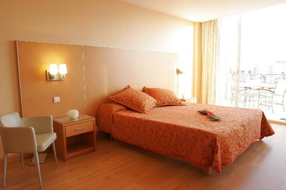 Hotel BCL Levante Club Benidorm 2