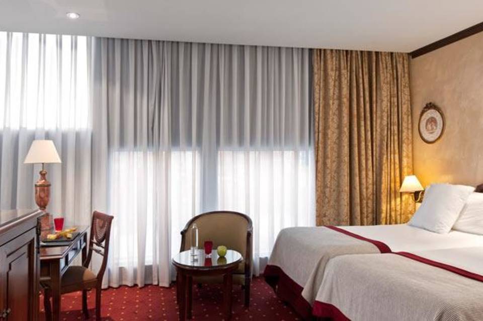 Meliá Granada 1