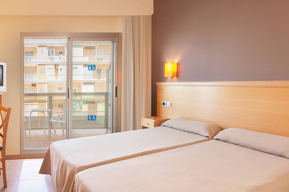 Hotel RH Gijon 3