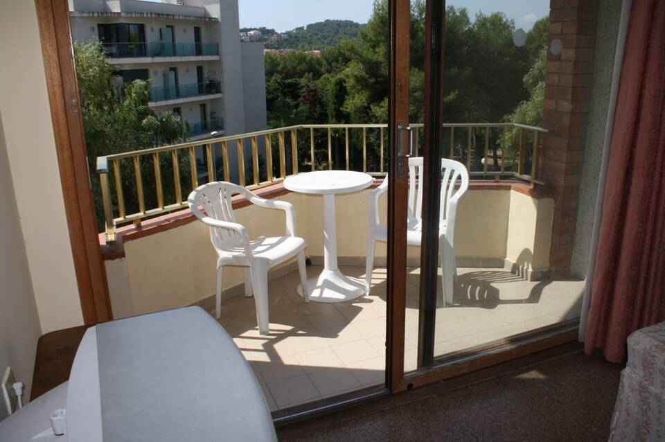 Aparthotel Las Mariposas 1