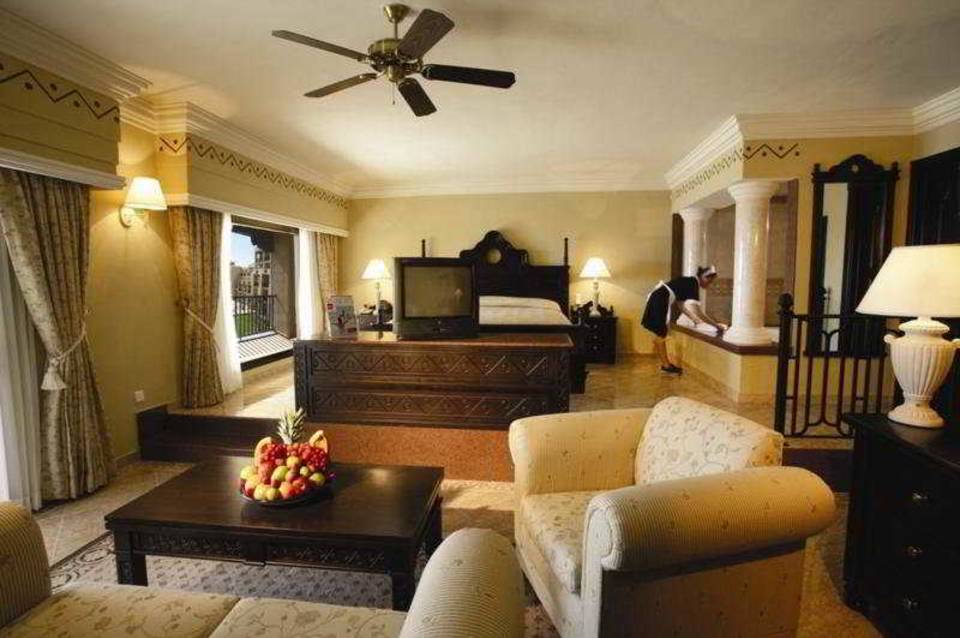 Hotel Riu Santa Fe 5