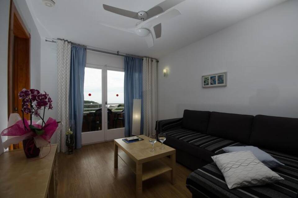 Els Llorers Apartamentos 3
