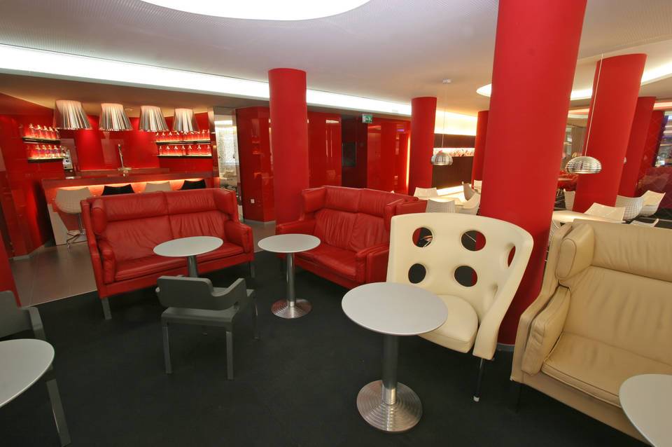 Hotel Oasis Plaza 4