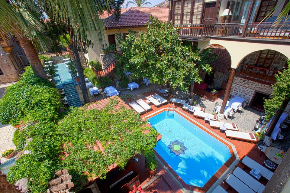 Alp Pasa Hotel 1