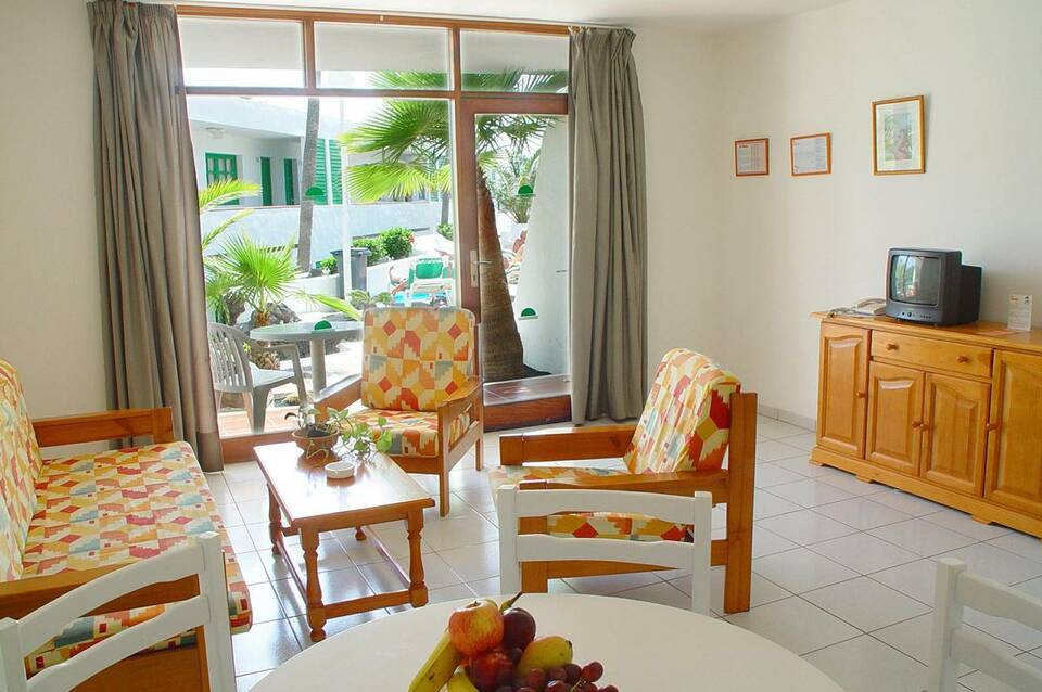 Apartamentos La Peñita 5