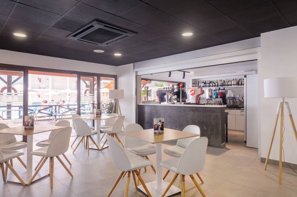 Hotel Vibra Cala Tarida 3