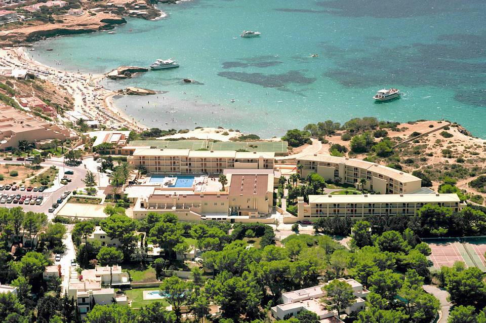 Hotel Vibra Cala Tarida 4