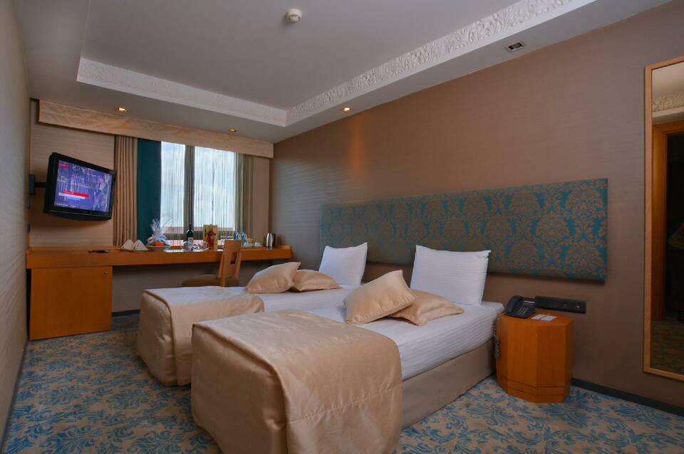 Pera Tulip Hotel 2