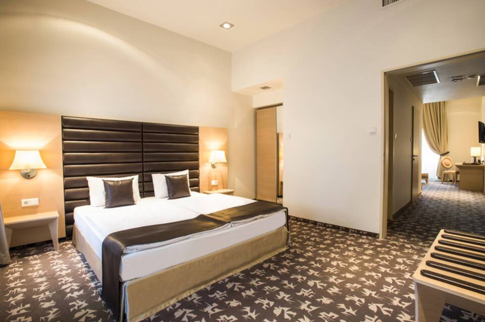 Buda Castle Fashion Hotel 1