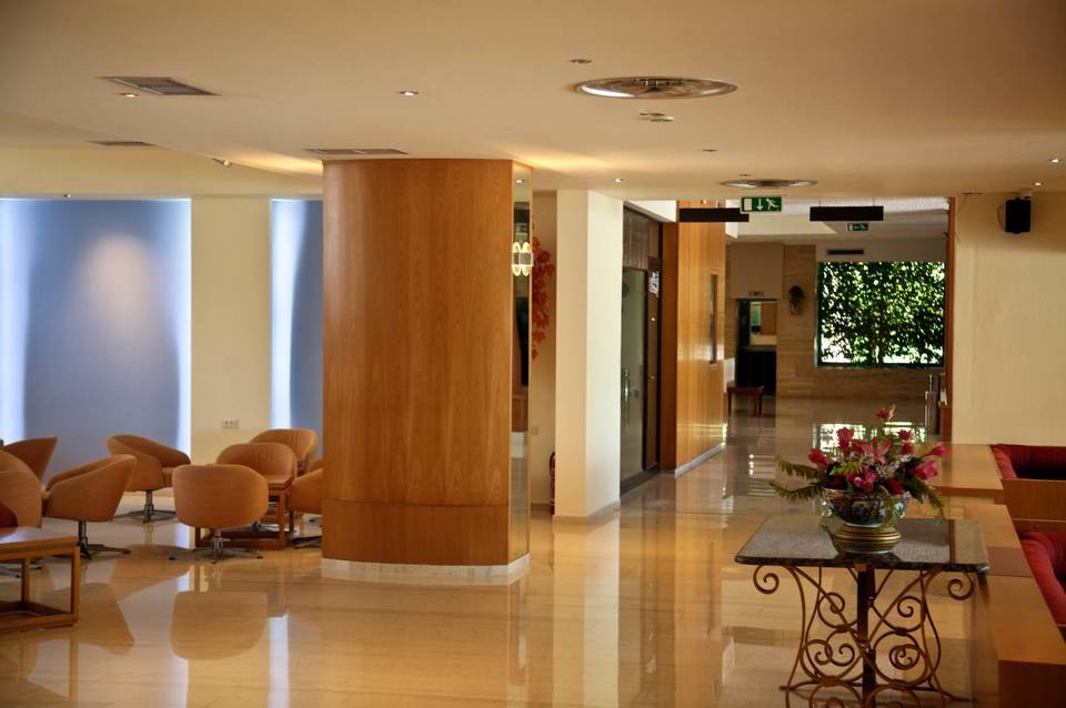 Blue Horizon Beach Resort 3