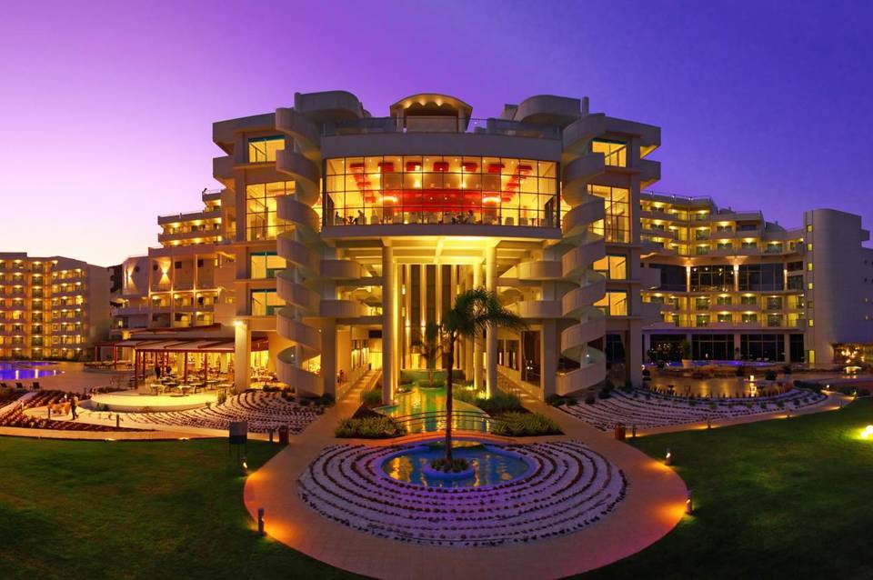 Elysium Resort & Spa 5