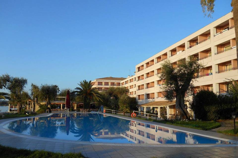Elea Beach Hotel 1