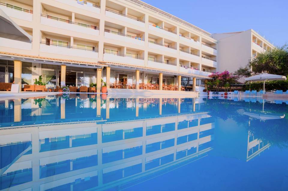 Elea Beach Hotel 2
