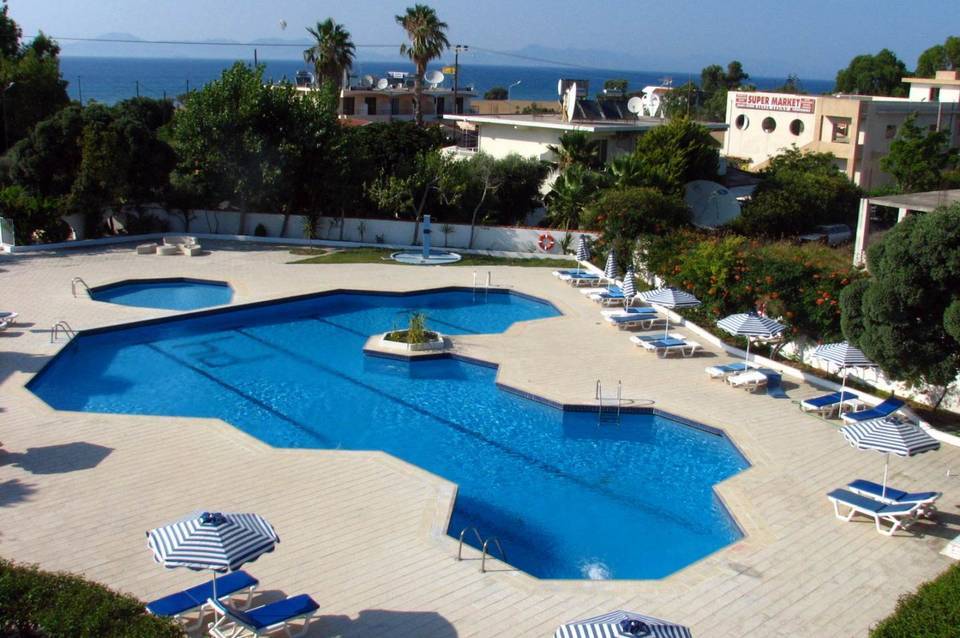 Happy Days Hotel 1