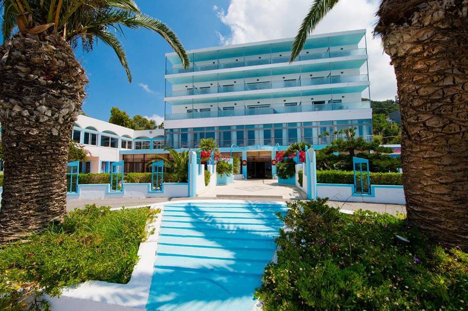 Belair Beach Hotel 3