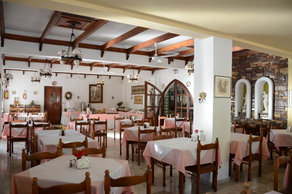 Ladiko Inn Hotel 3