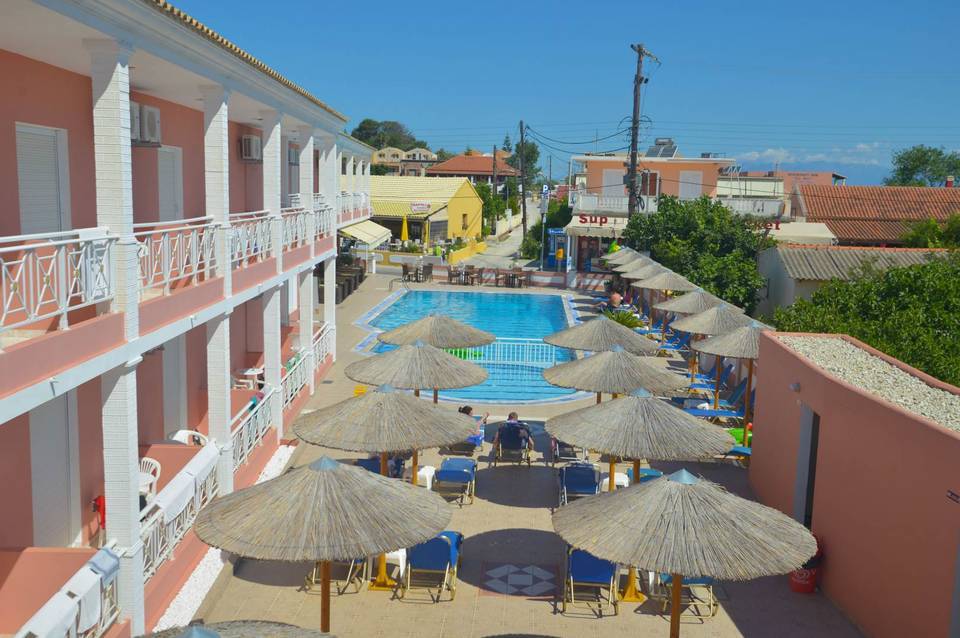 Angelina’s Hotel & Apartments 1