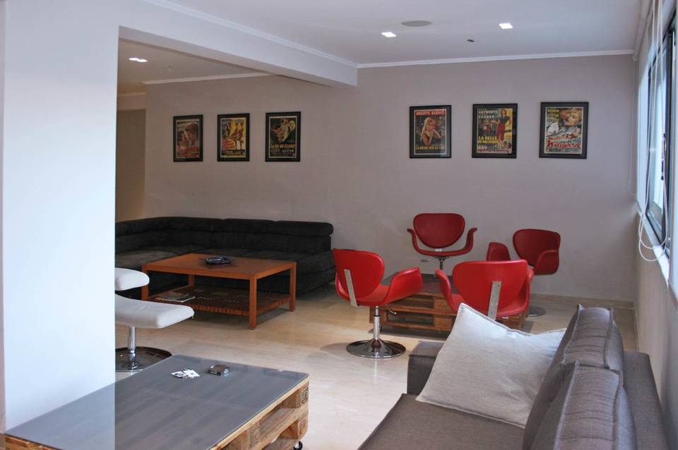 Amphitryon City Hotel 1