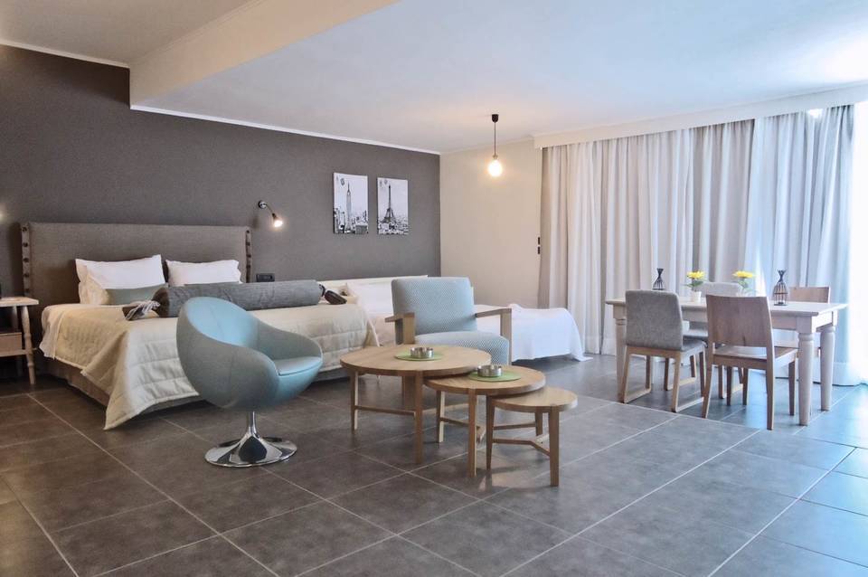 Amphitryon City Hotel 4