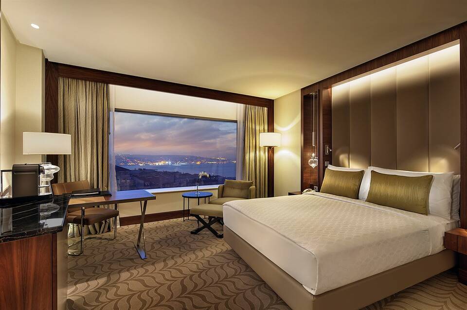 Conrad Istanbul Bosphorus 4