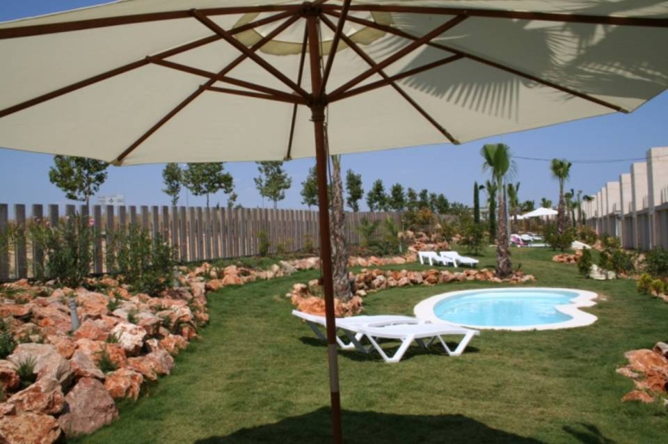 L'Escala Resort 4