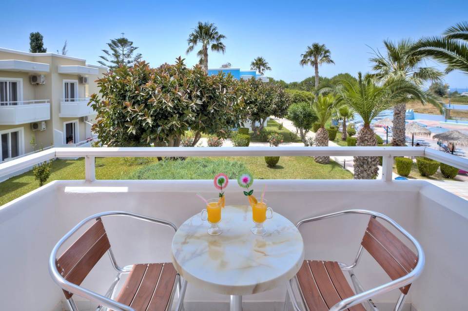 Hotel Corali 4