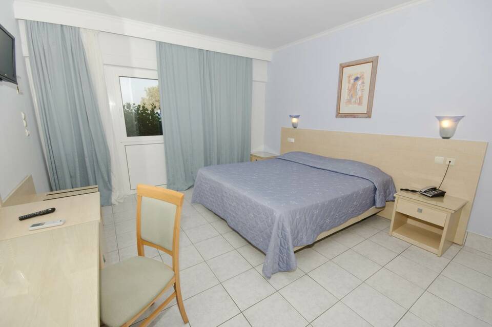 Atlantis Hotel 3
