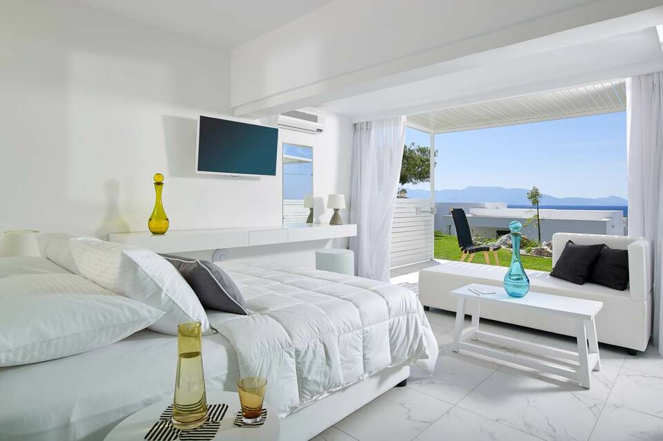 Dimitra Beach Hotel & Suites 2