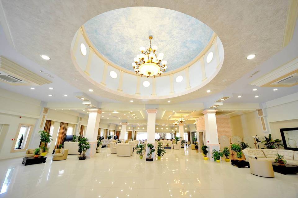 Gaia Palace Hotel 2