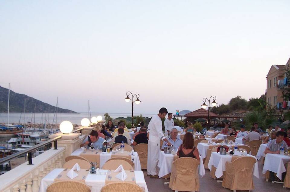 Pirat Hotel 1