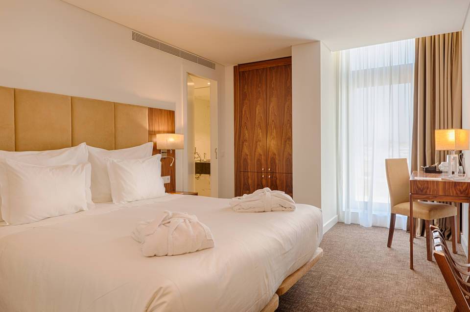 Premium Porto Downtown Hotel 5