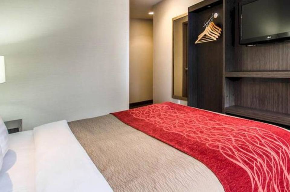 Times Square West Hotel, BW Signature Collection 4