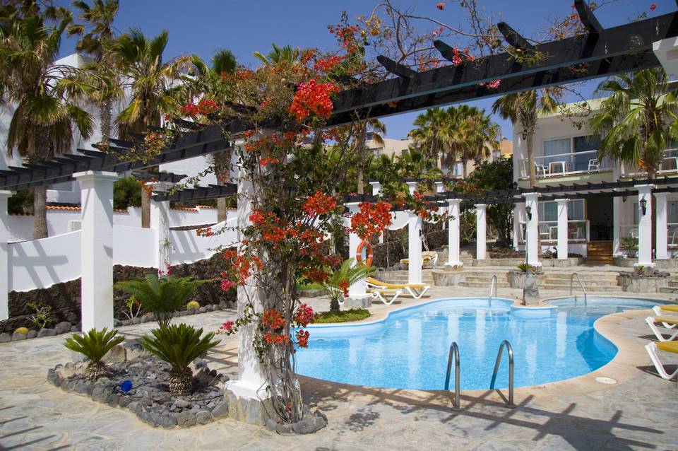 Aparthotel Esquinzo Y Monte del Mar 5