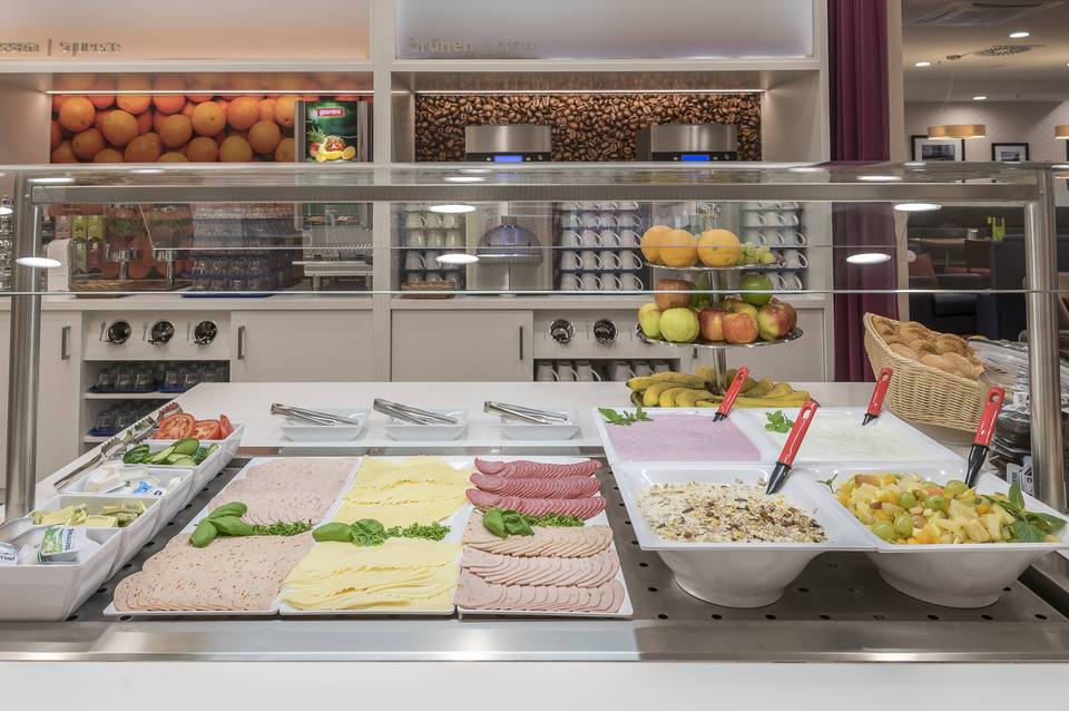 Hampton by Hilton Hamburg City Centre 3