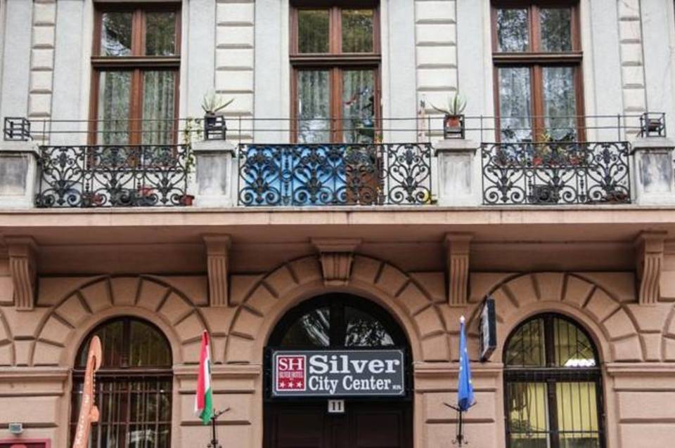 Silver Budapest City Center 3