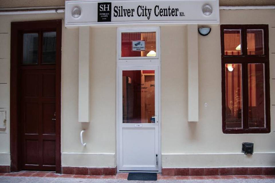 Silver Budapest City Center 4
