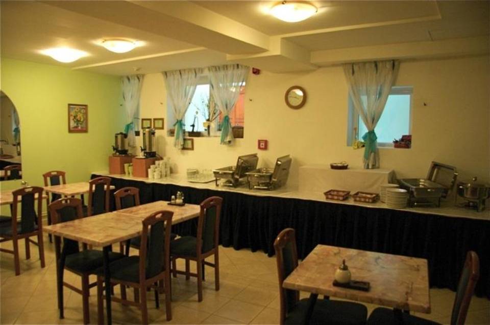 Easy Star Hotel 4