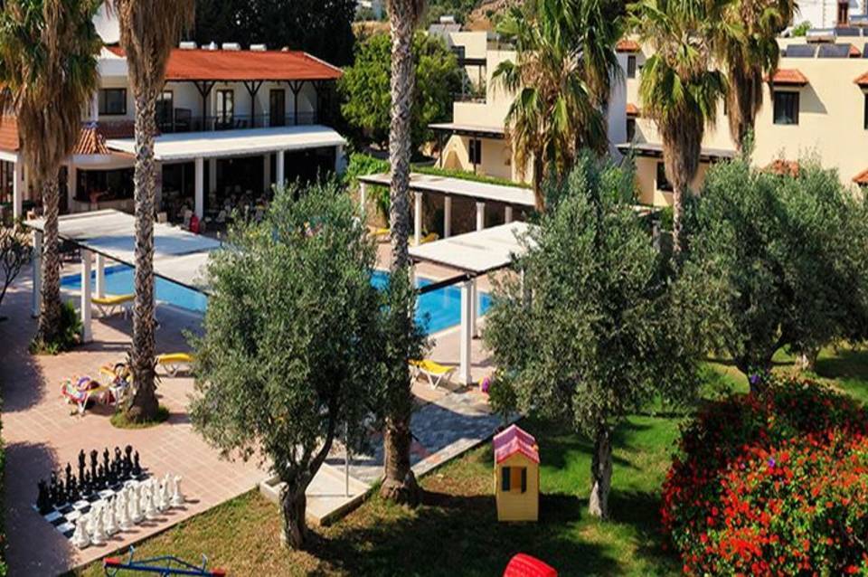 Pefkos Village Resort 1