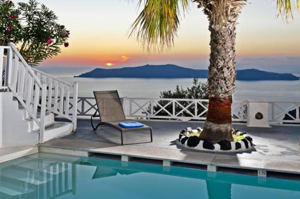 Cliff Side Suites 2