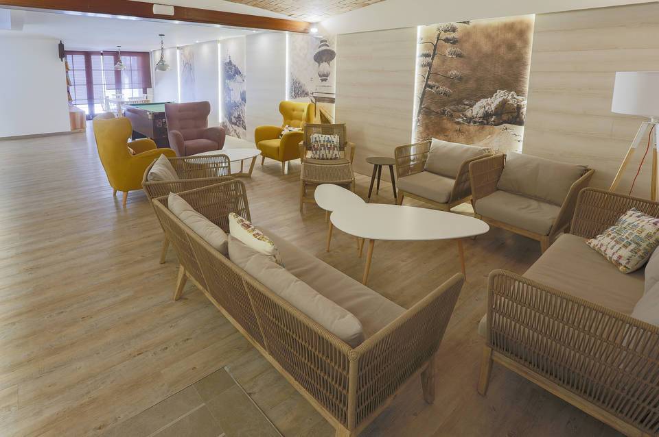 Neptuno Hotel & Apartments 4