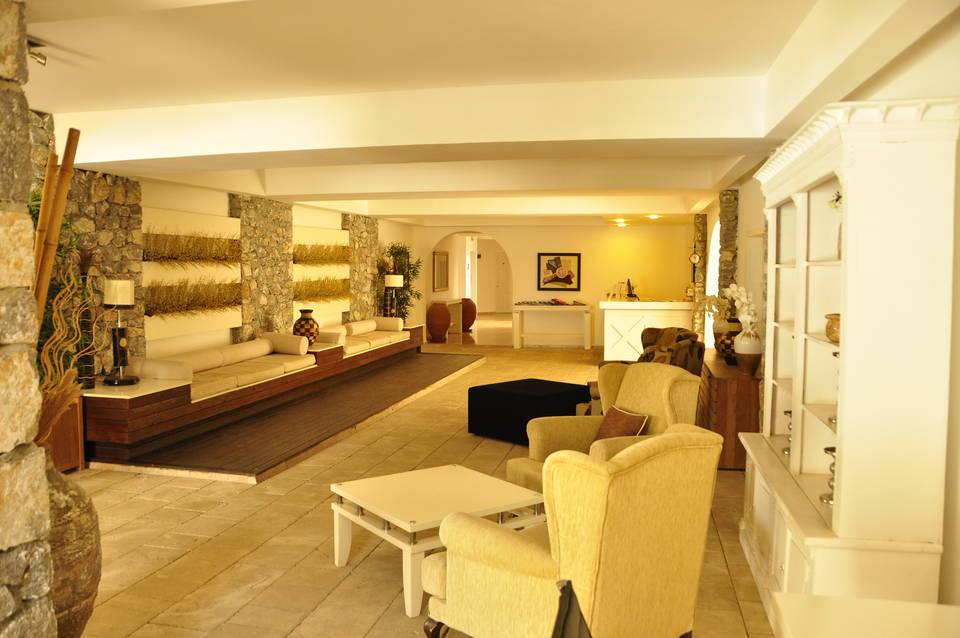Casa Blanca Hotel 4