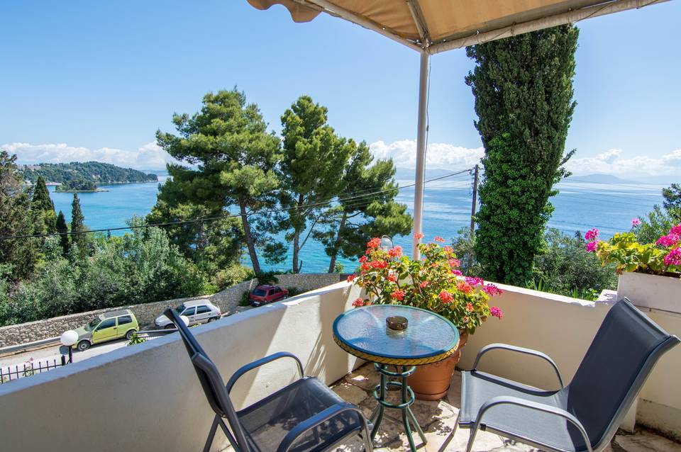 Alexandros Hotel 3