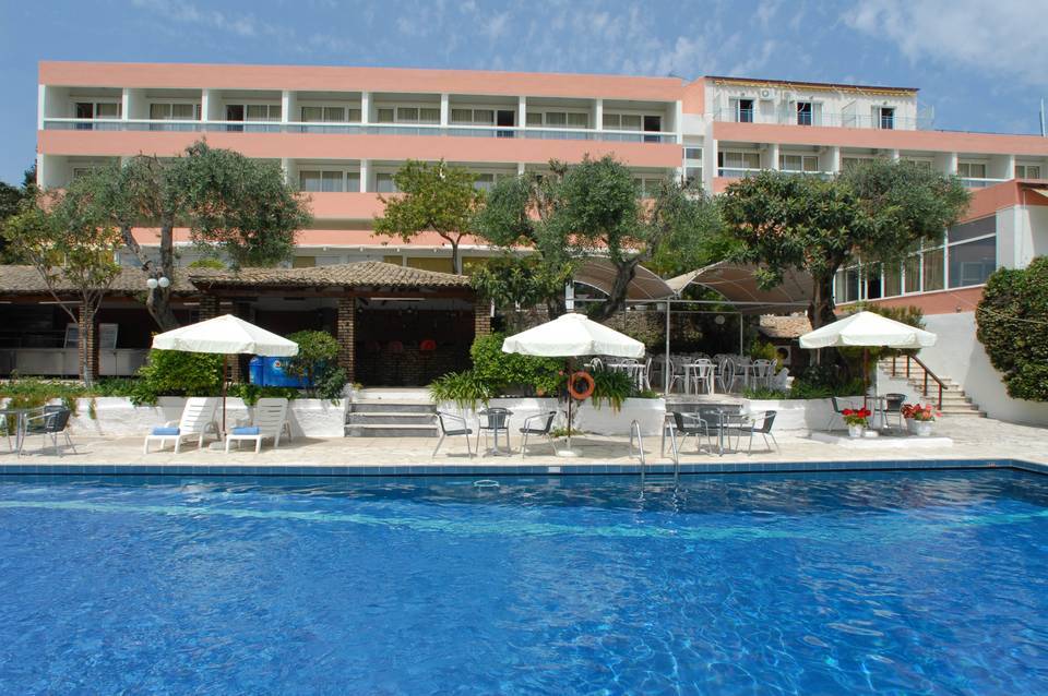 Alexandros Hotel 4